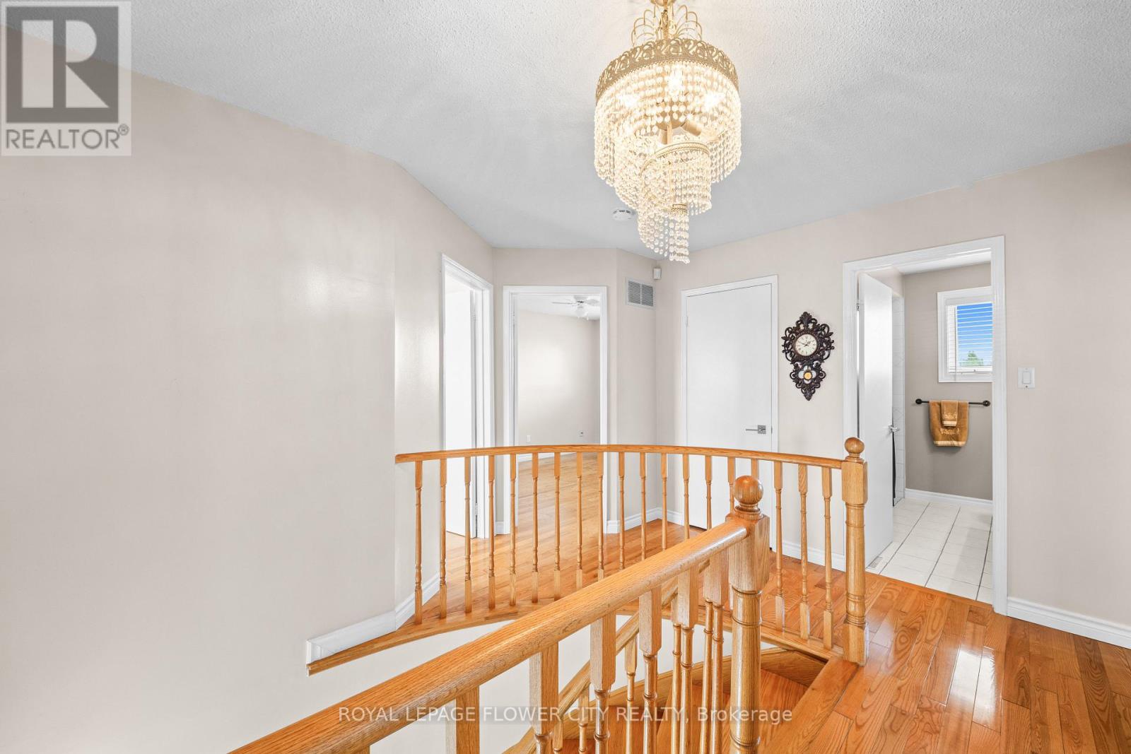 60 Newgreen Crescent, Brampton, Ontario  L6S 4Y5 - Photo 22 - W12827762