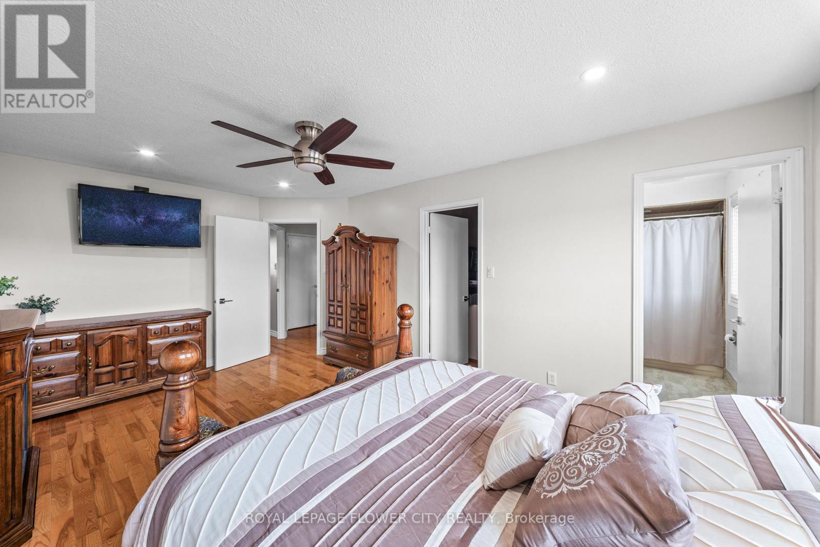 60 Newgreen Crescent, Brampton, Ontario  L6S 4Y5 - Photo 25 - W12827762