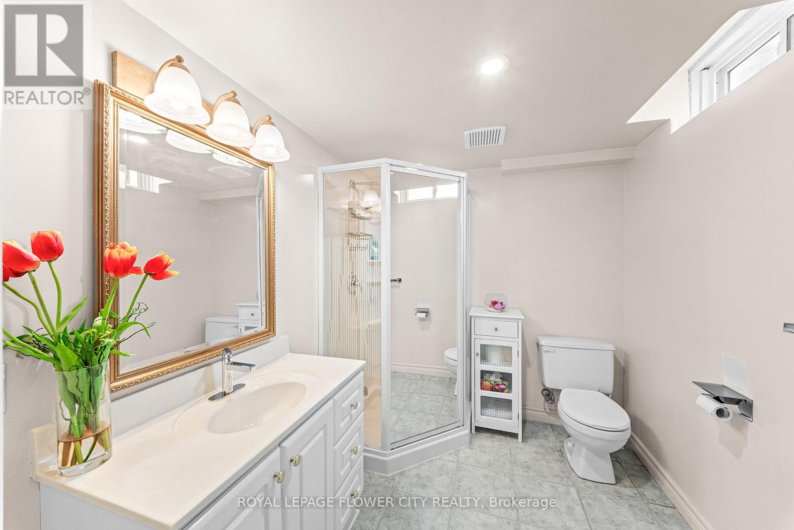 60 Newgreen Crescent, Brampton, Ontario  L6S 4Y5 - Photo 38 - W12827762