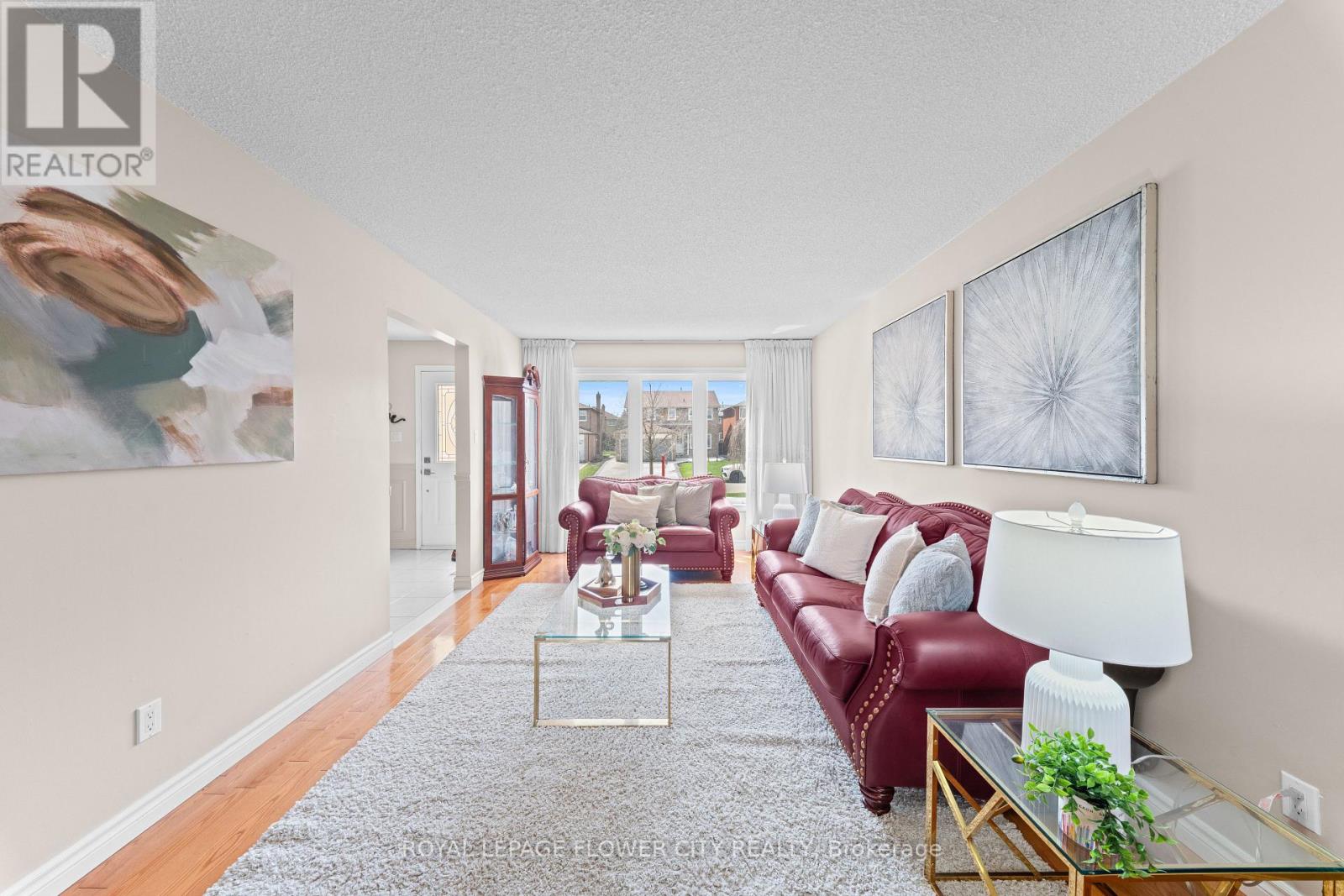 60 Newgreen Crescent, Brampton, Ontario  L6S 4Y5 - Photo 8 - W12827762