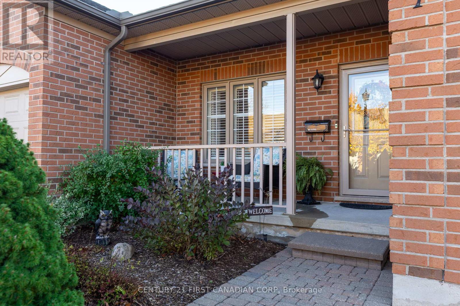 Photo 3 of 33 for 1 - 205 North Centre Road