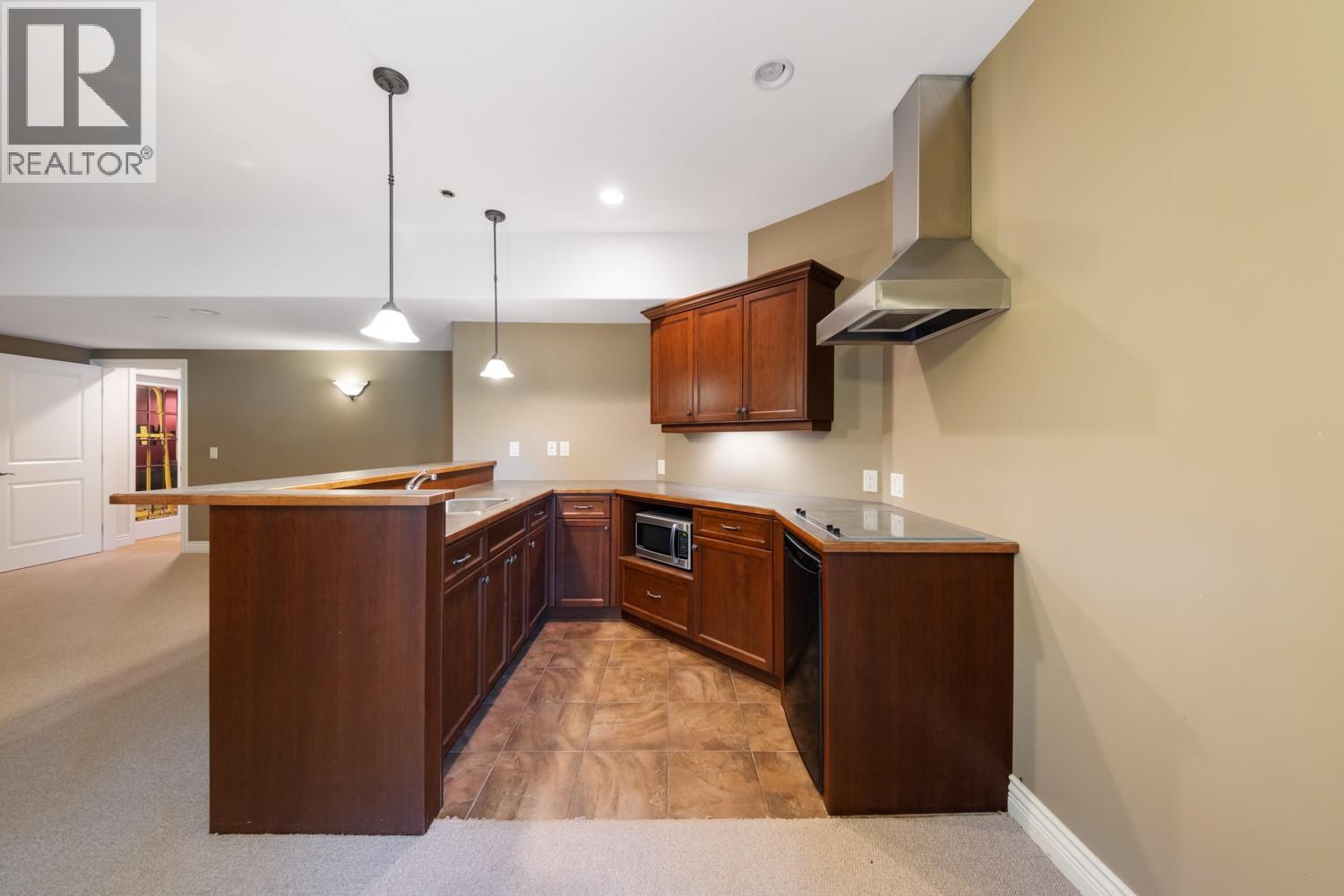 2615 Harvard Road, Kelowna, British Columbia  V1W 4C2 - Photo 42 - 10377137