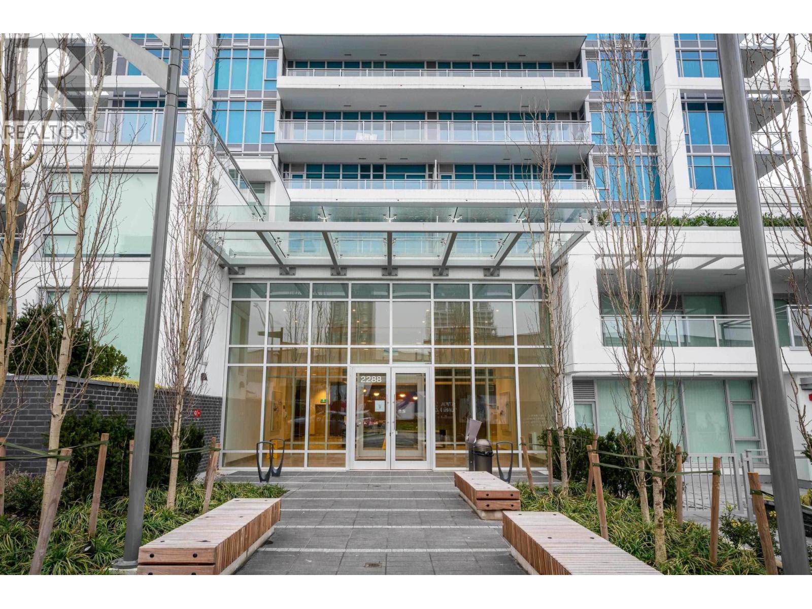 301 2288 Alpha Avenue, Burnaby, British Columbia  V5C 0L9 - Photo 2 - R3111824