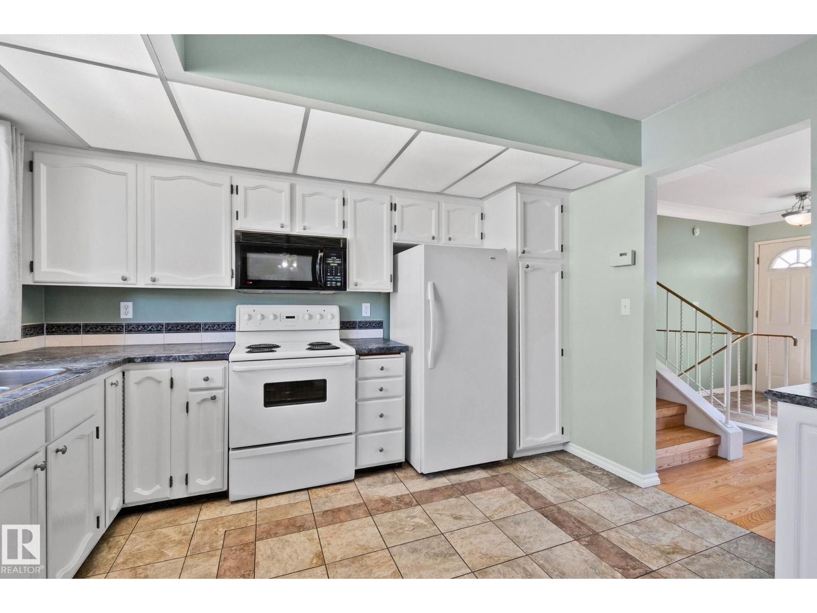 2016 138 Av Nw, Edmonton, Alberta  T5Y 1K6 - Photo 11 - E4482462