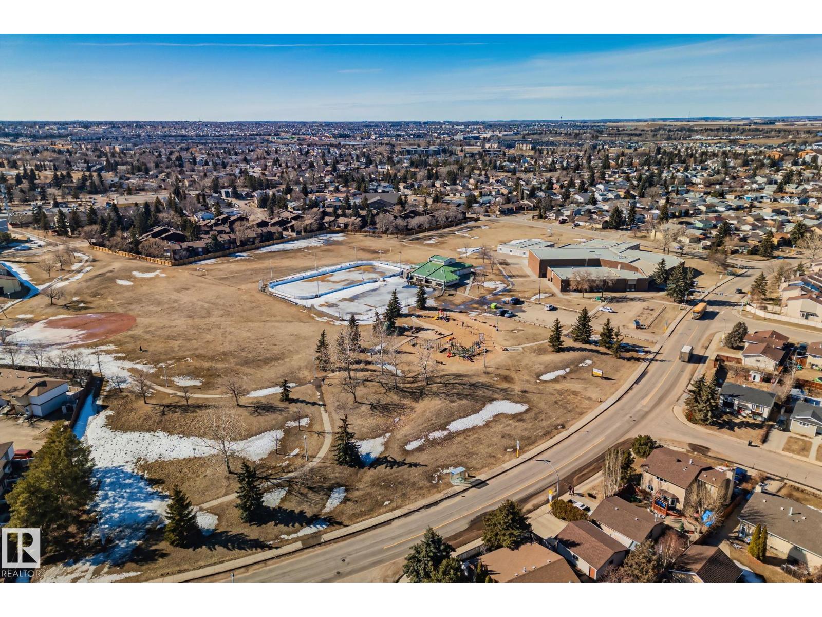 2016 138 Av Nw, Edmonton, Alberta  T5Y 1K6 - Photo 58 - E4482462