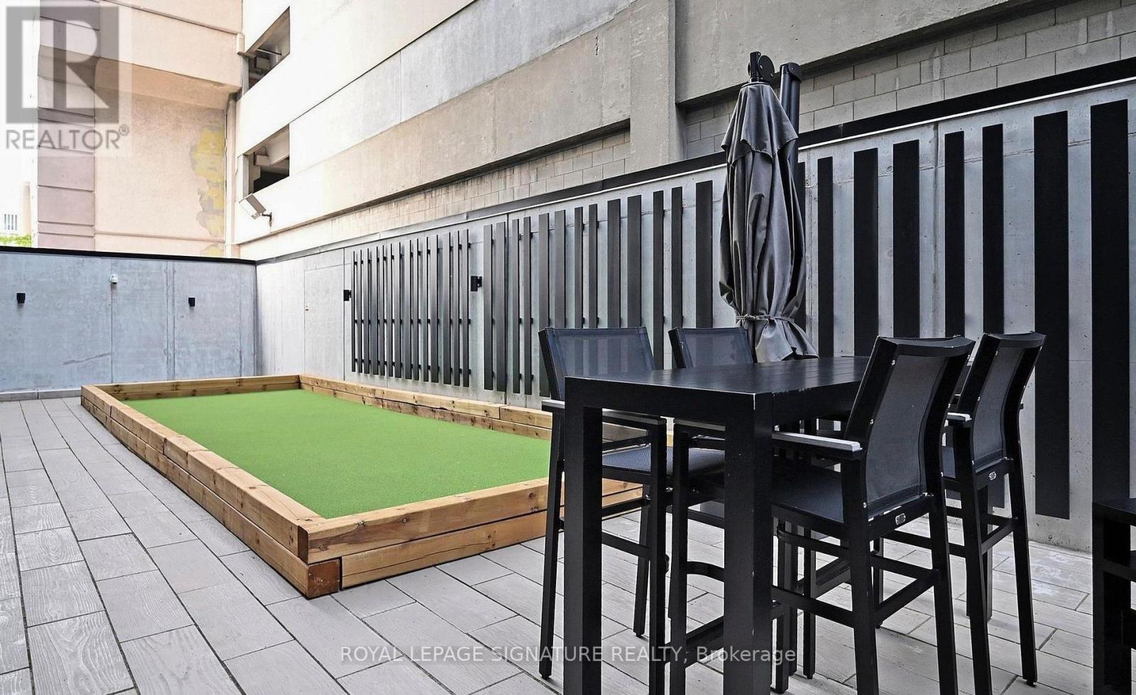 1714 - 195 Mccaul Street, Toronto, Ontario  M5T 0E5 - Photo 11 - C13004396