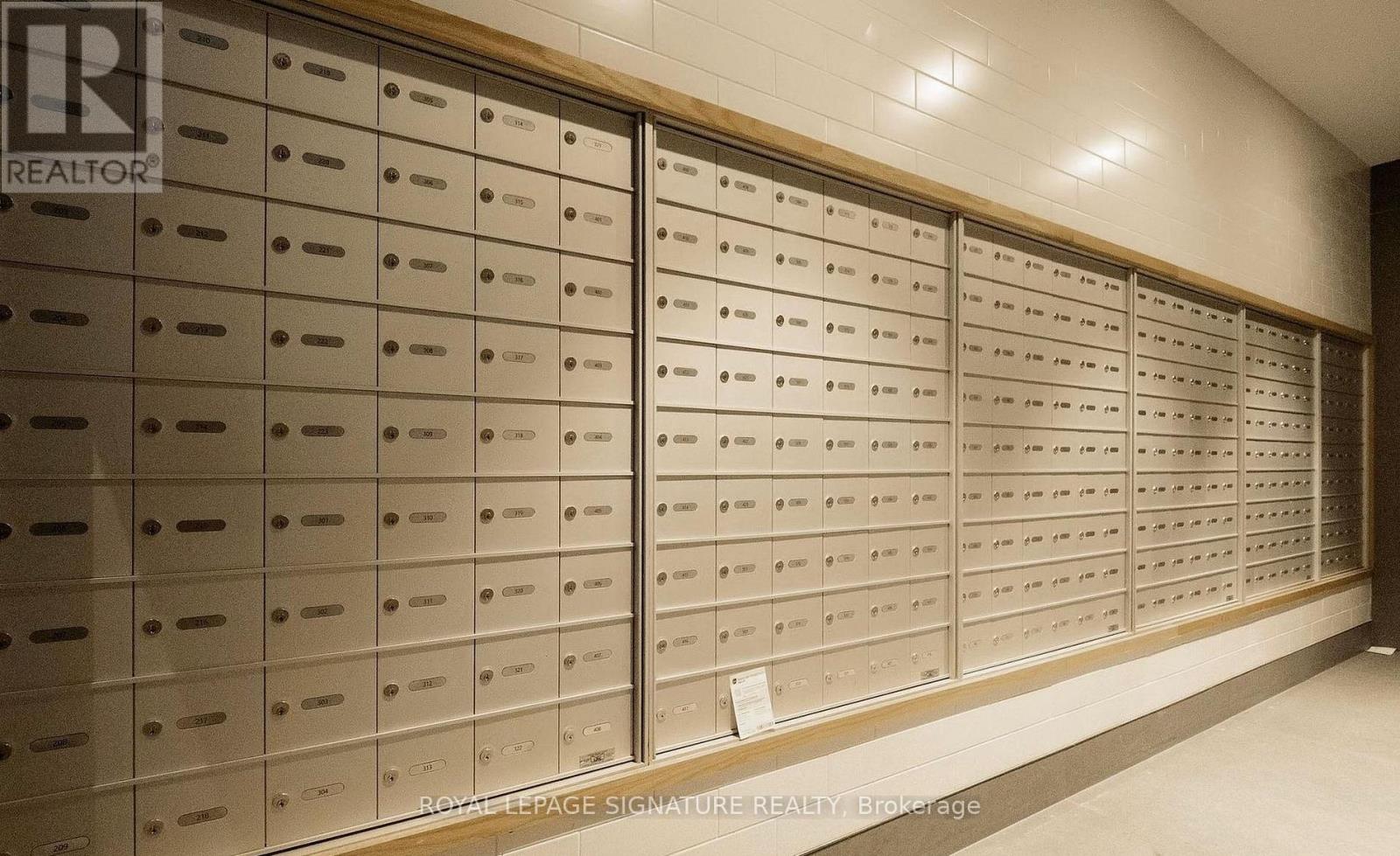 1714 - 195 Mccaul Street, Toronto, Ontario  M5T 0E5 - Photo 18 - C13004396