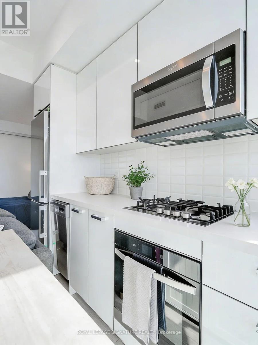 1714 - 195 Mccaul Street, Toronto, Ontario  M5T 0E5 - Photo 4 - C13004396