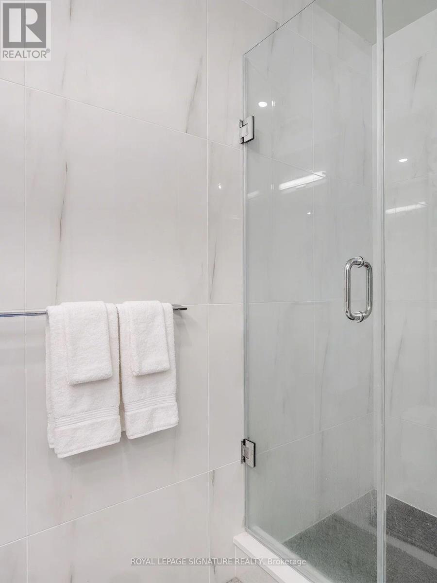 1714 - 195 Mccaul Street, Toronto, Ontario  M5T 0E5 - Photo 6 - C13004396