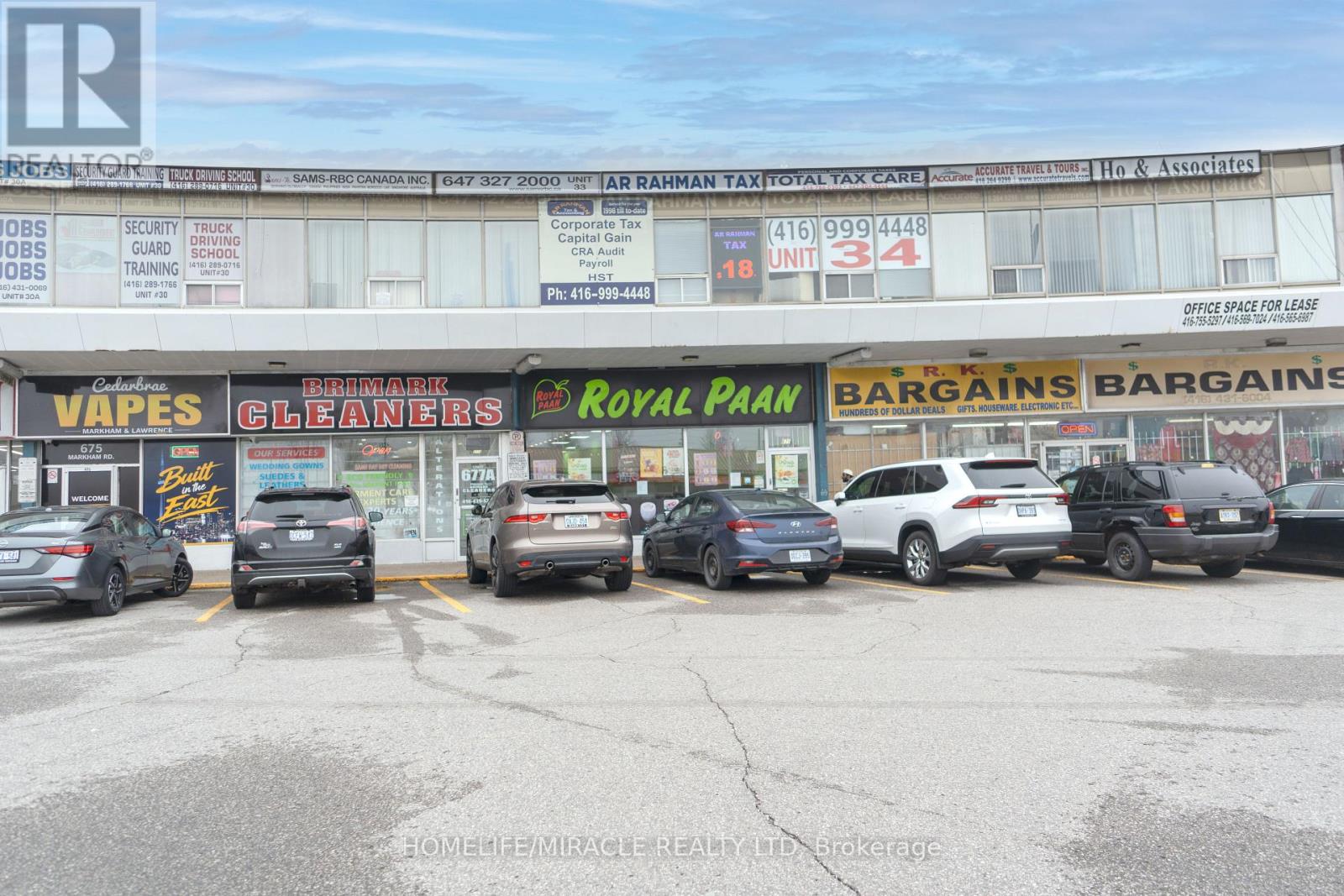 671 Markham Road, Toronto, Ontario  M1H 2A4 - Photo 2 - E13004346