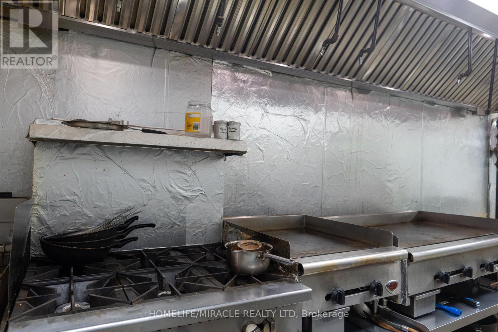 671 Markham Road, Toronto, Ontario  M1H 2A4 - Photo 33 - E13004346