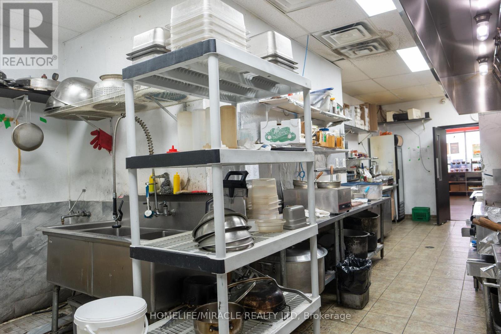 671 Markham Road, Toronto, Ontario  M1H 2A4 - Photo 36 - E13004346