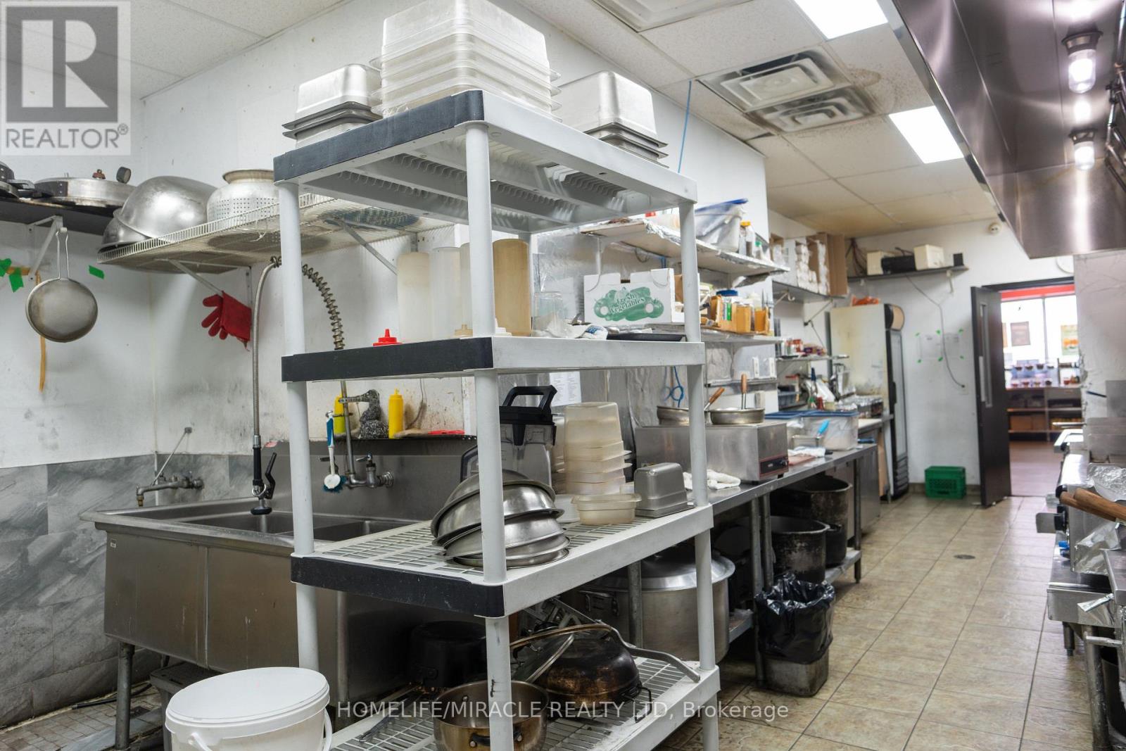 671 Markham Road, Toronto, Ontario  M1H 2A4 - Photo 37 - E13004346