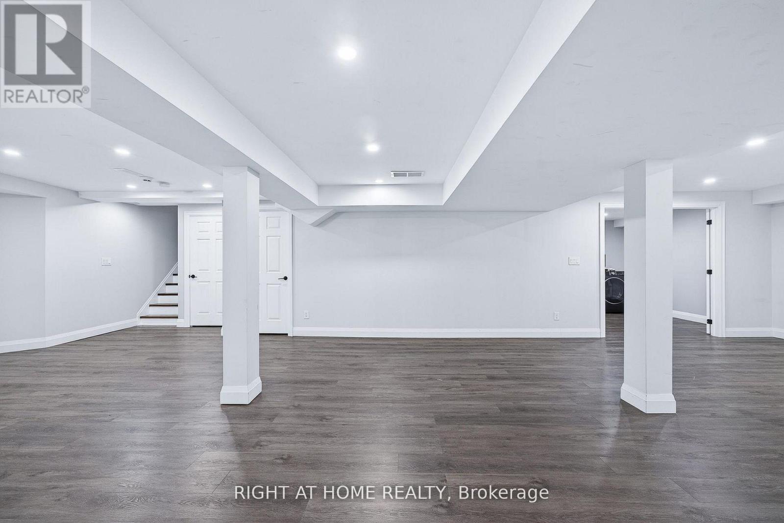 1342 Corm Street, Innisfil, Ontario  L9S 0B2 - Photo 25 - N12931480