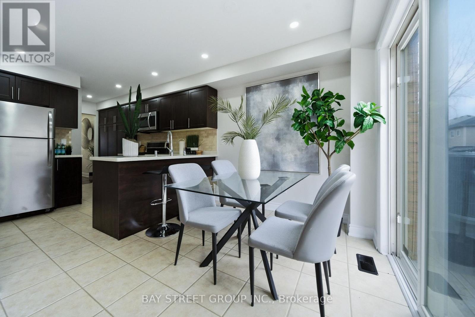 48 Heartleaf Crescent, Brampton, Ontario  L7A 2B7 - Photo 13 - W13004316