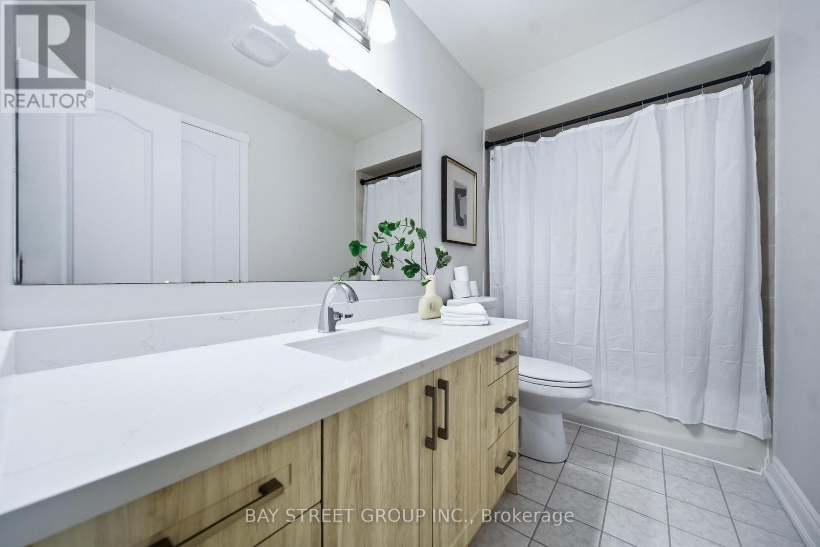 48 Heartleaf Crescent, Brampton, Ontario  L7A 2B7 - Photo 28 - W13004316