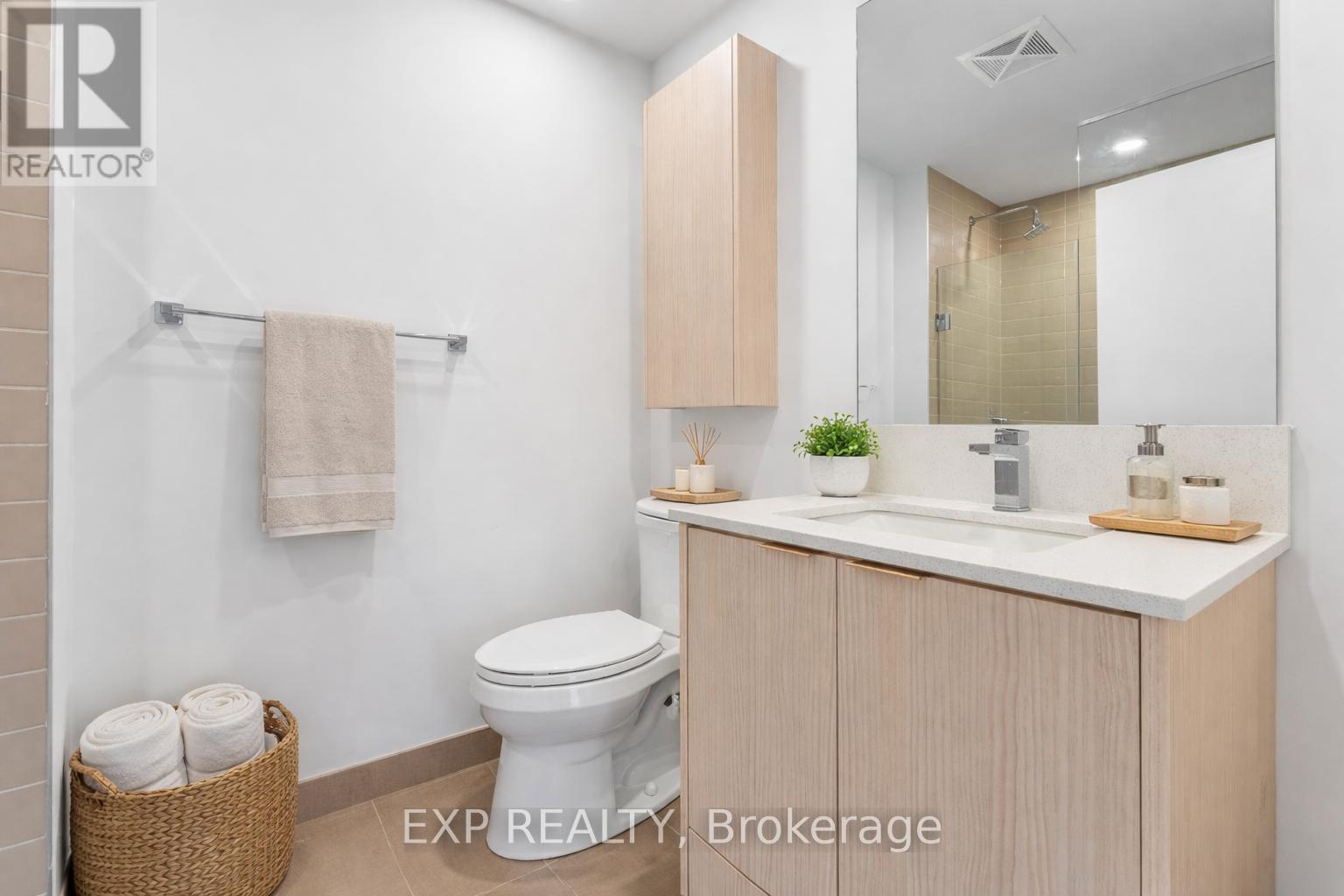 Unit 1406 - 430 Square One Drive, Mississauga, Ontario  L5B 0L6 - Photo 14 - W13004348