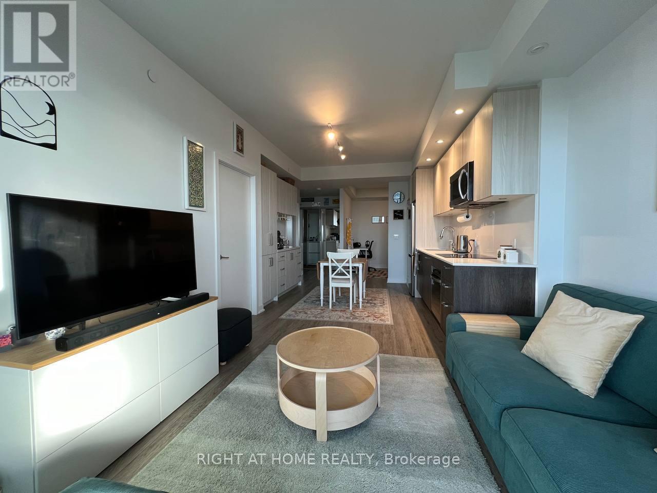 3501 - 1928 Lake Shore Boulevard W, Toronto, Ontario  M6S 0B1 - Photo 3 - W13004378