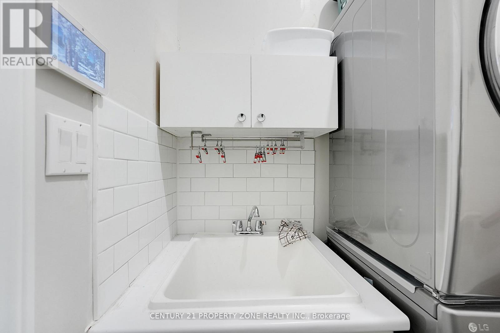 38 Castlegate Boulevard, Brampton, Ontario  L6P 2L3 - Photo 29 - W13004390