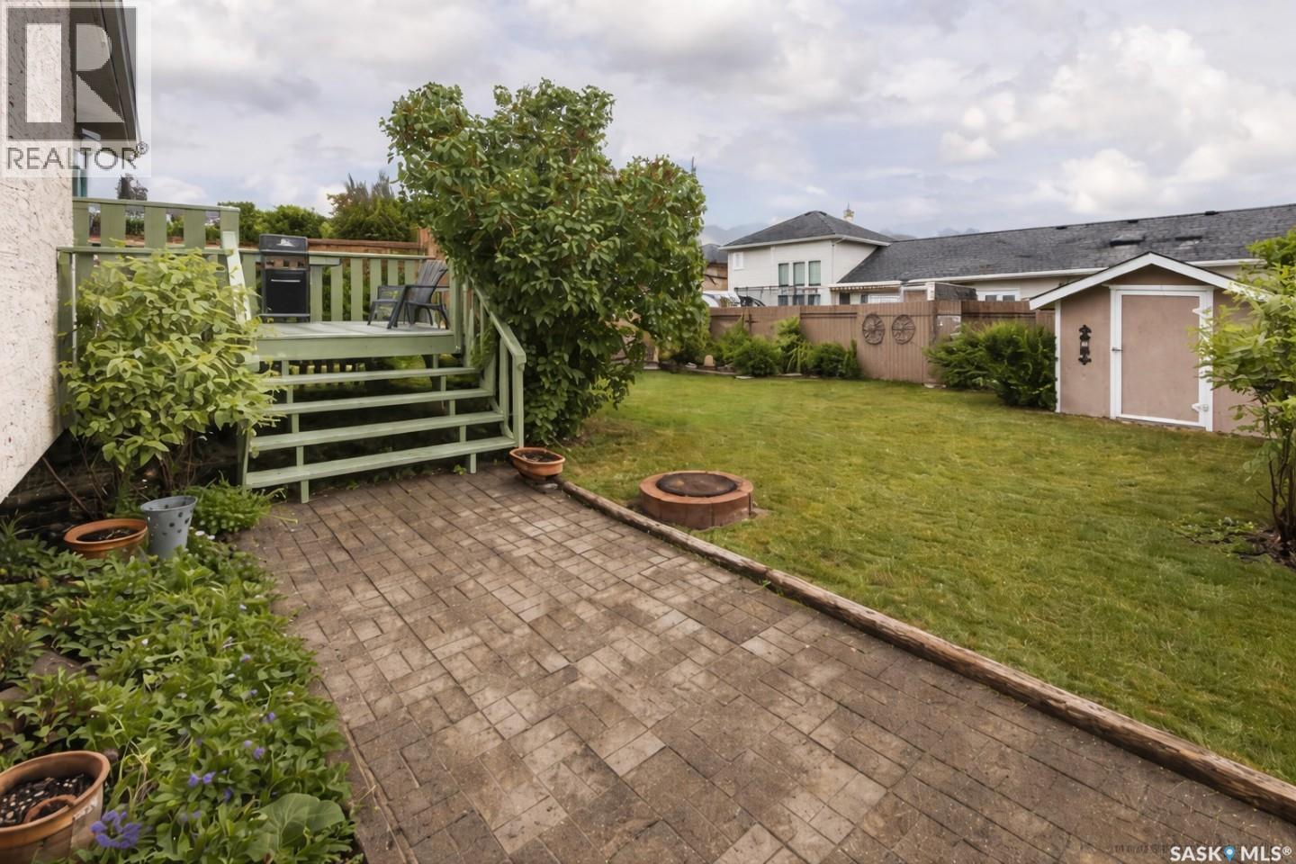 671 Fairbrother Place, Saskatoon, Saskatchewan  S7S 1J2 - Photo 8 - SK033047