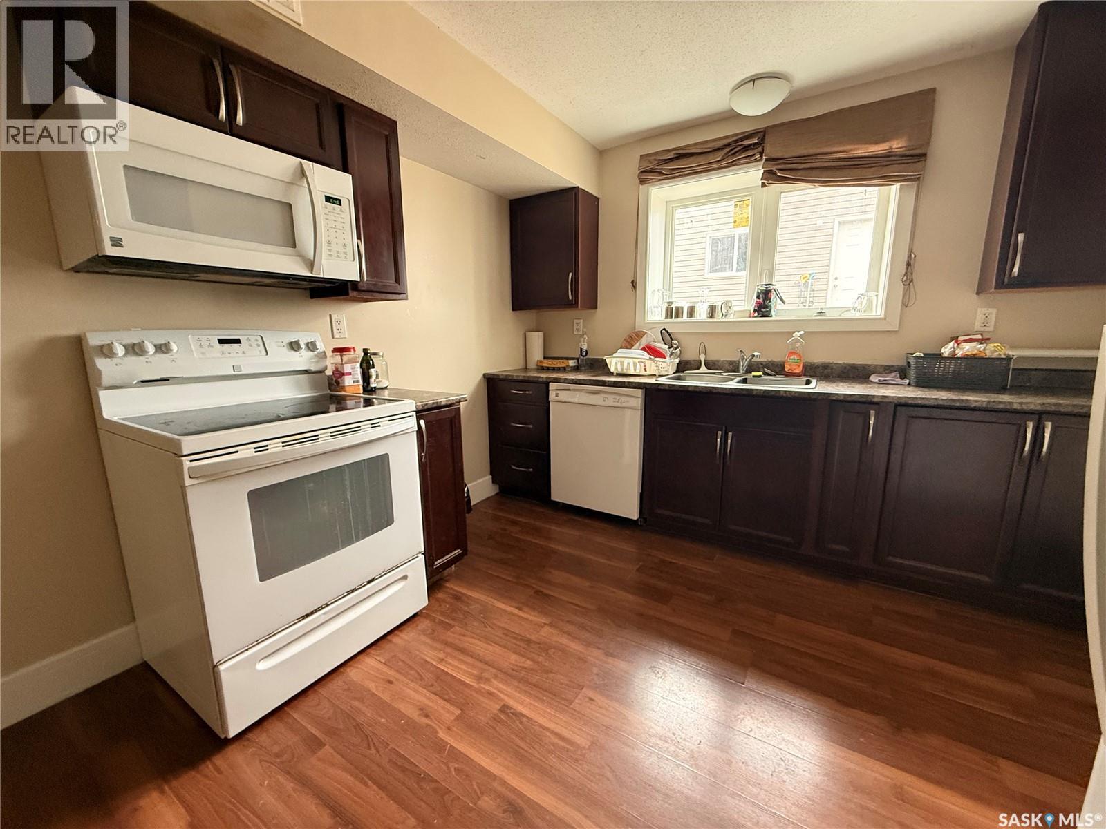 350 Marlatte Street, Saskatoon, Saskatchewan  S7W 0S7 - Photo 32 - SK033042