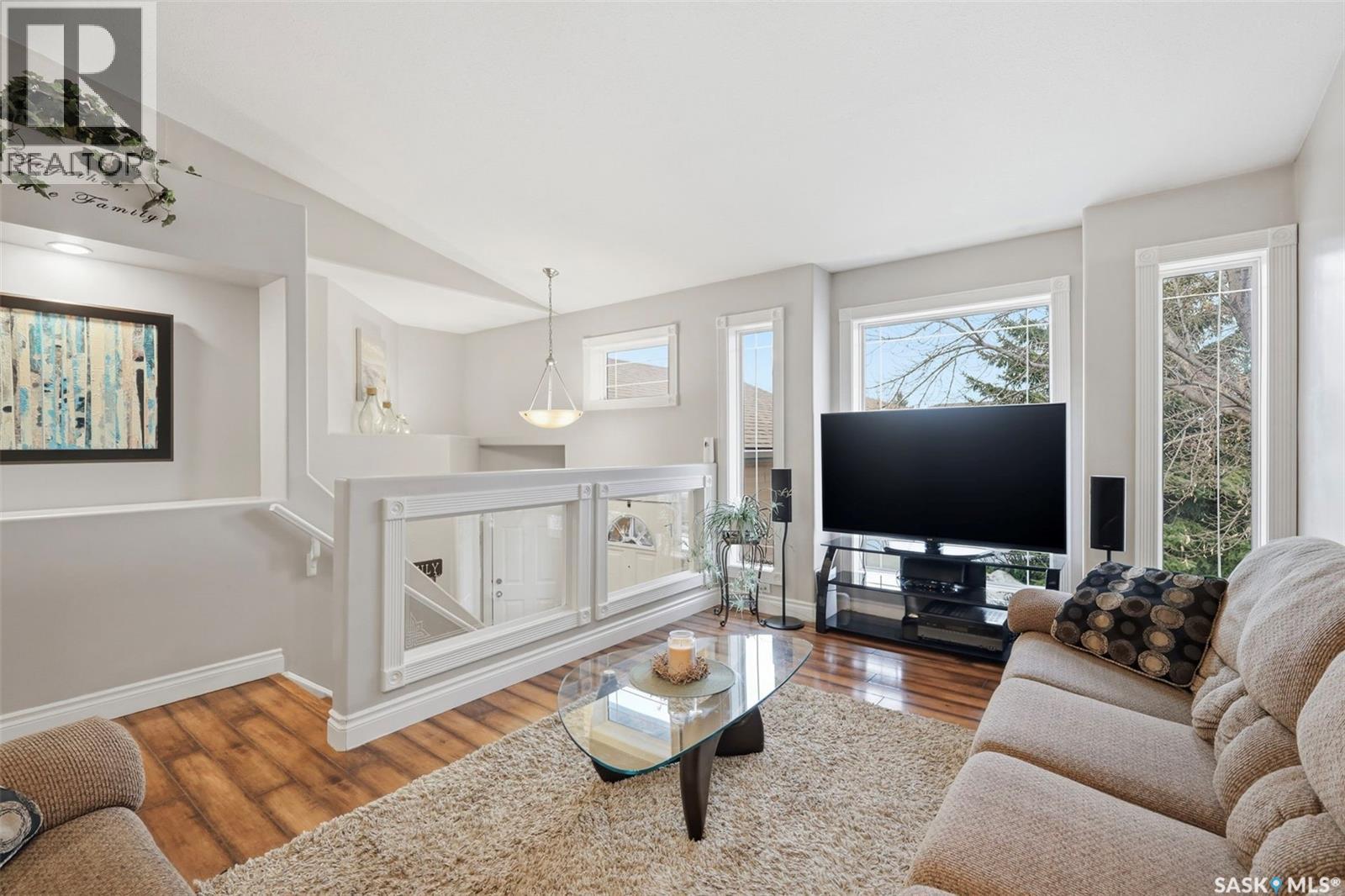 402 Overholt Crescent, Saskatoon, Saskatchewan  S7N 4S9 - Photo 5 - SK033018