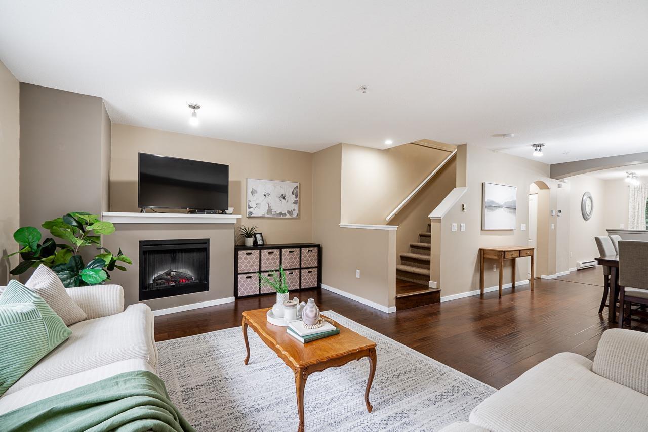 120 6747 203 Street, Langley, British Columbia  V2Y 3B5 - Photo 2 - R3111336