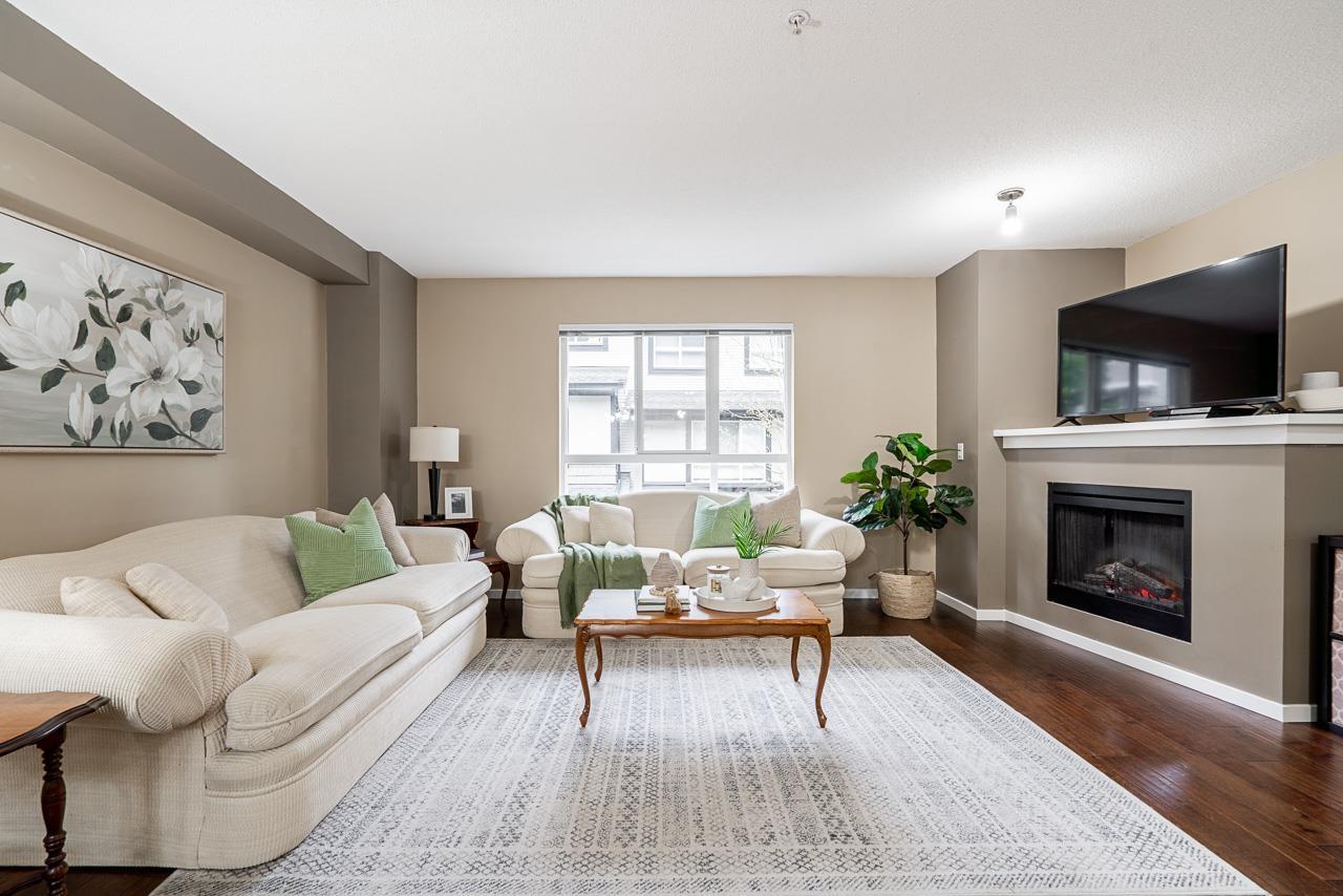 120 6747 203 Street, Langley, British Columbia  V2Y 3B5 - Photo 1 - R3111336