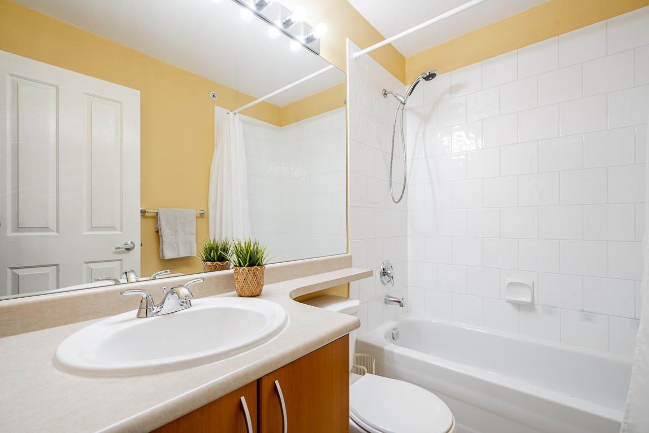 120 6747 203 Street, Langley, British Columbia  V2Y 3B5 - Photo 16 - R3111336