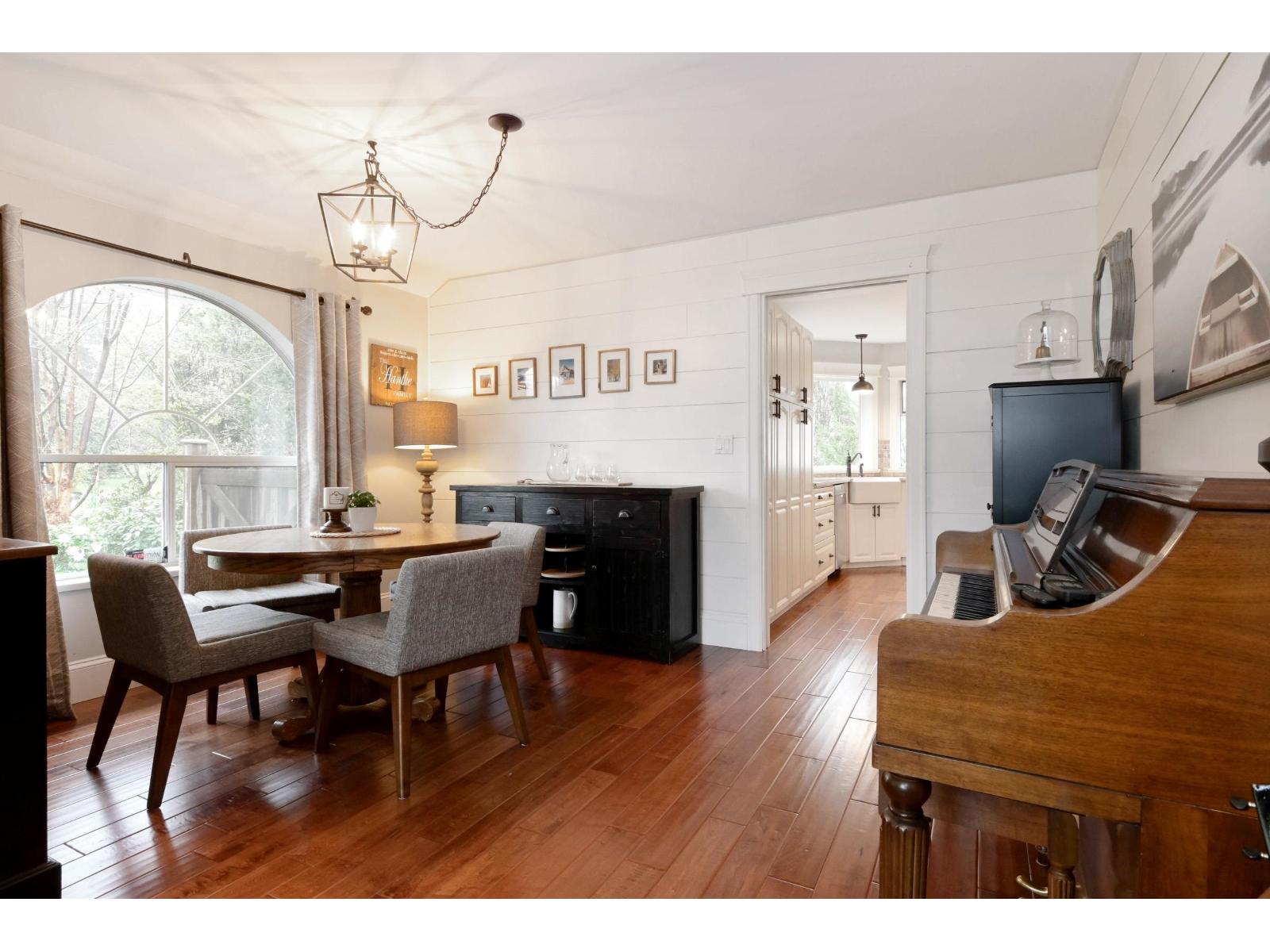 21654 49a Avenue, Langley, British Columbia  V3A 5Z3 - Photo 8 - R3111369