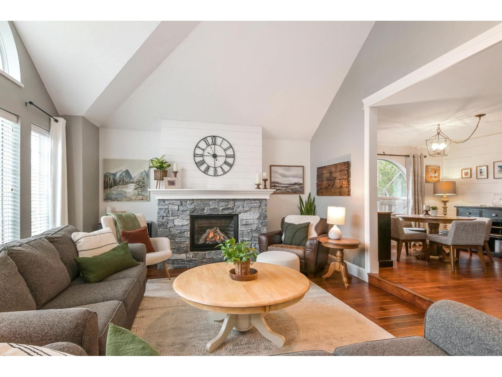 21654 49a Avenue, Langley, British Columbia  V3A 5Z3 - Photo 4 - R3111369