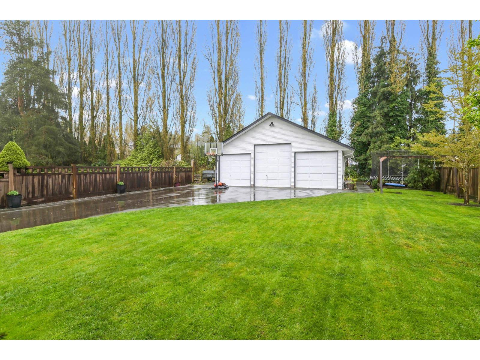 21654 49a Avenue, Langley, British Columbia  V3A 5Z3 - Photo 3 - R3111369