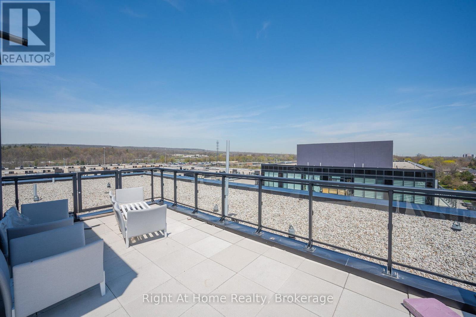 B426 - 1119 Cooke Boulevard, Burlington, Ontario  L7T 0C7 - Photo 33 - W12999658