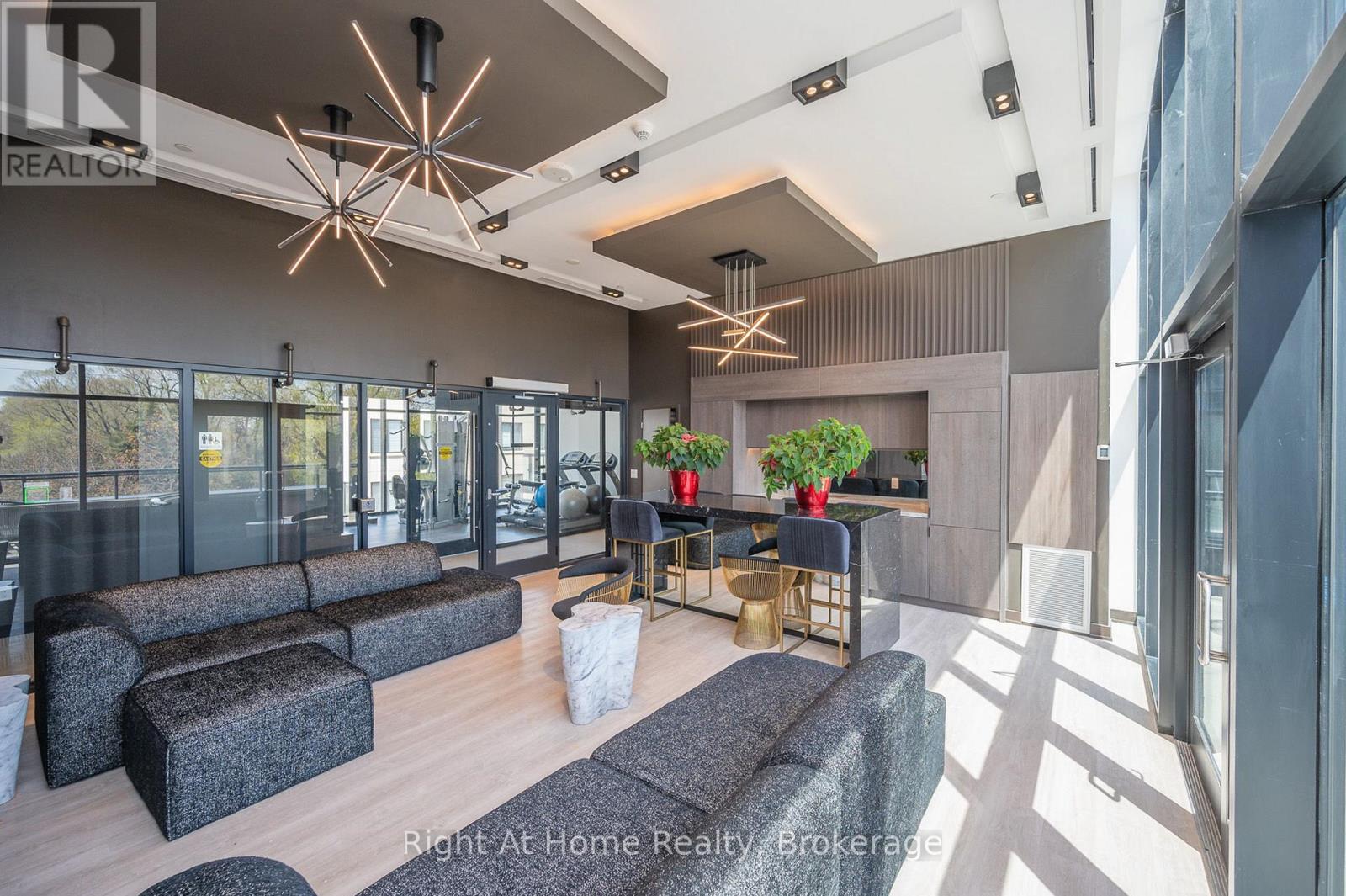 B426 - 1119 Cooke Boulevard, Burlington, Ontario  L7T 0C7 - Photo 37 - W12999658