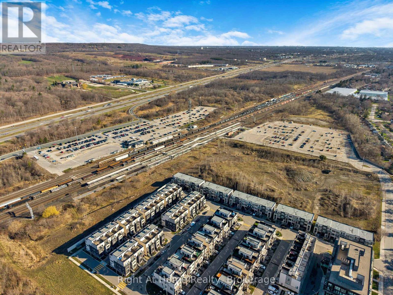 B426 - 1119 Cooke Boulevard, Burlington, Ontario  L7T 0C7 - Photo 44 - W12999658