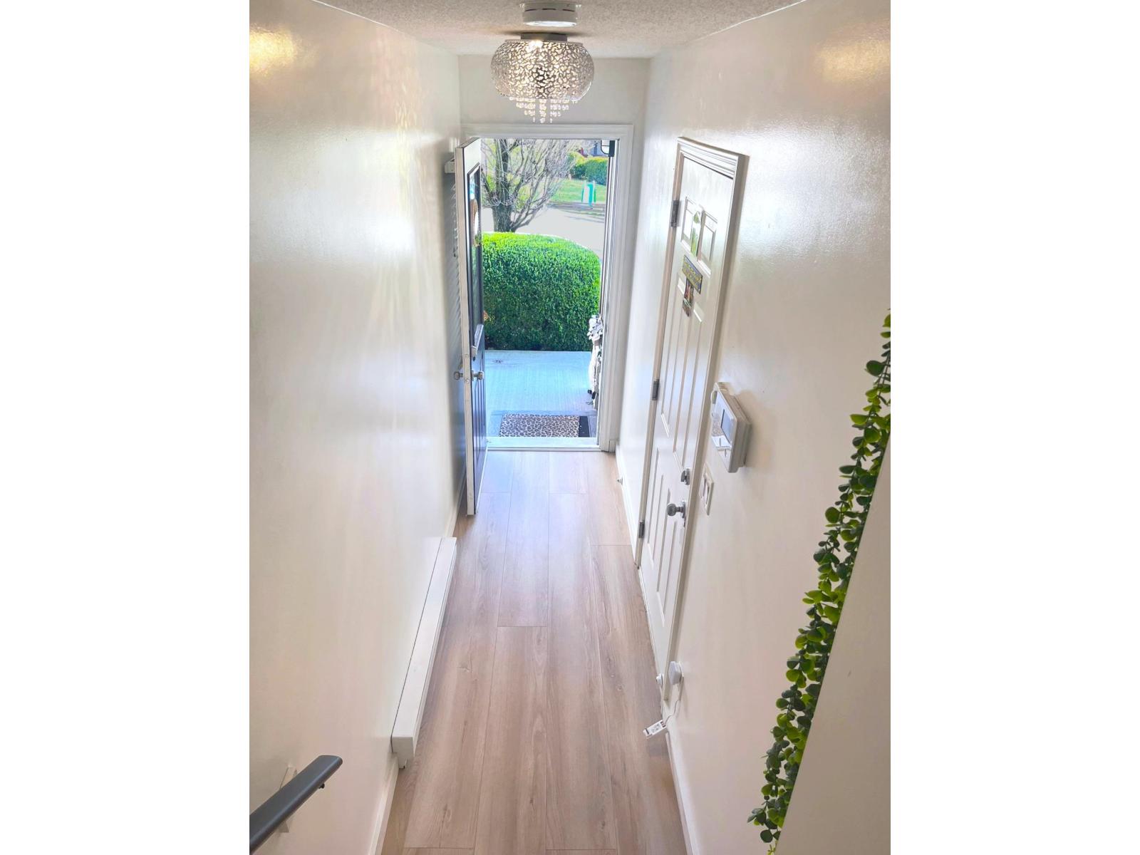 24 32501 Fraser Crescent, Mission, British Columbia  V2V 1C5 - Photo 5 - R3109391