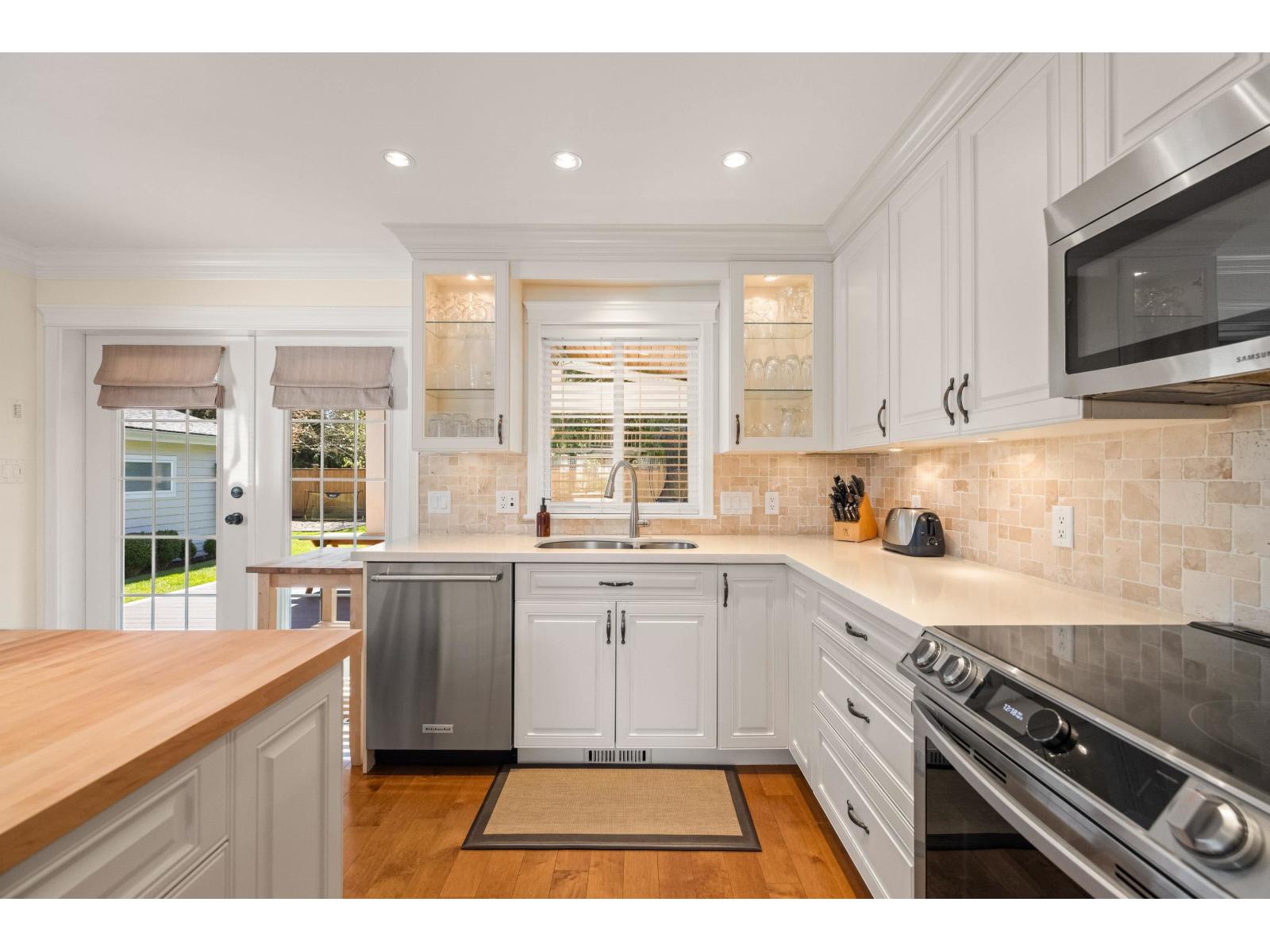 19864 37a Avenue, Langley, British Columbia  V3A 2S7 - Photo 8 - R3111466