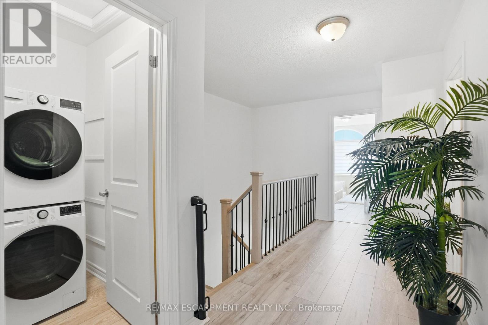 48 Harmony Way N, Thorold, Ontario  L2V 0H1 - Photo 17 - X13004314