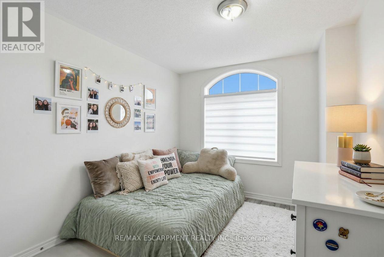 48 Harmony Way N, Thorold, Ontario  L2V 0H1 - Photo 25 - X13004314