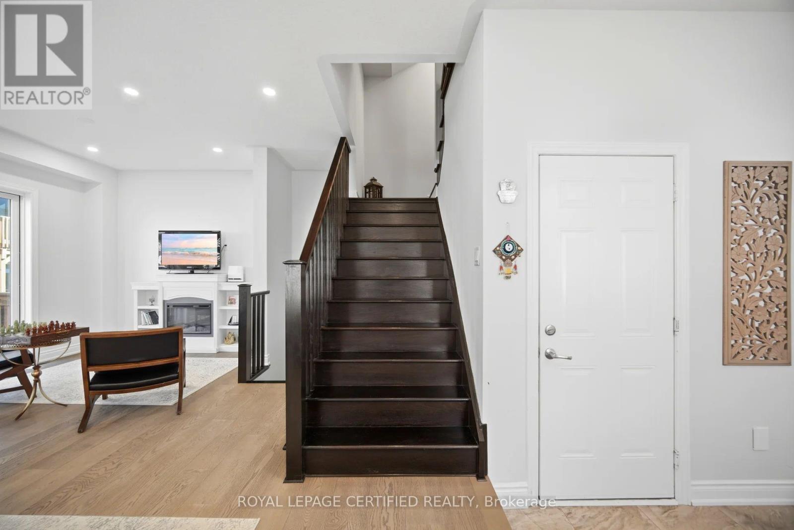 75 Borers Creek Circle, Hamilton, Ontario  L8B 1W3 - Photo 15 - X13004354