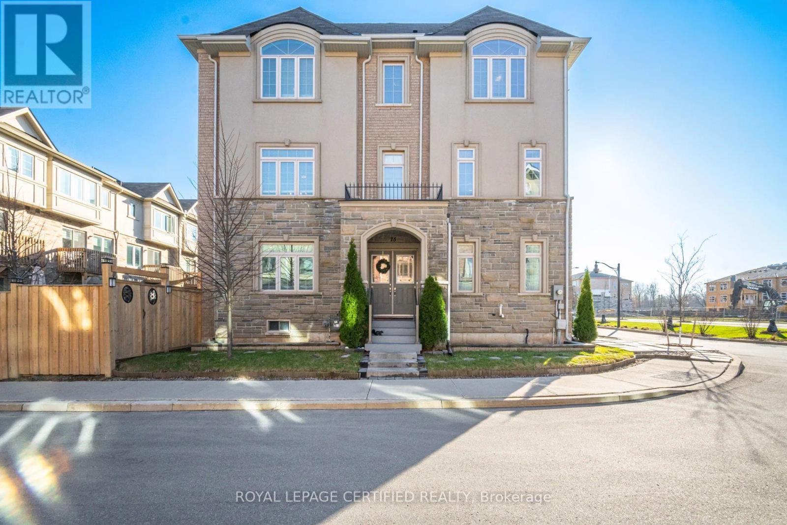 75 Borers Creek Circle, Hamilton, Ontario  L8B 1W3 - Photo 3 - X13004354