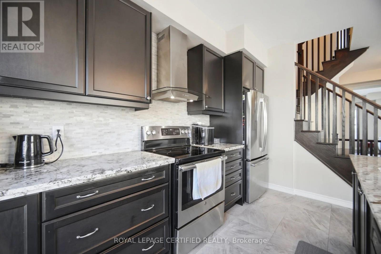 75 Borers Creek Circle, Hamilton, Ontario  L8B 1W3 - Photo 33 - X13004354