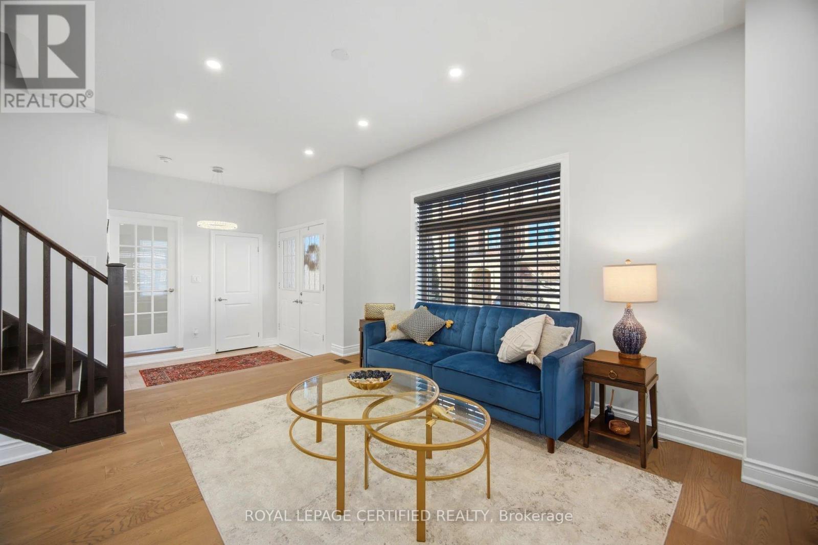 75 Borers Creek Circle, Hamilton, Ontario  L8B 1W3 - Photo 7 - X13004354