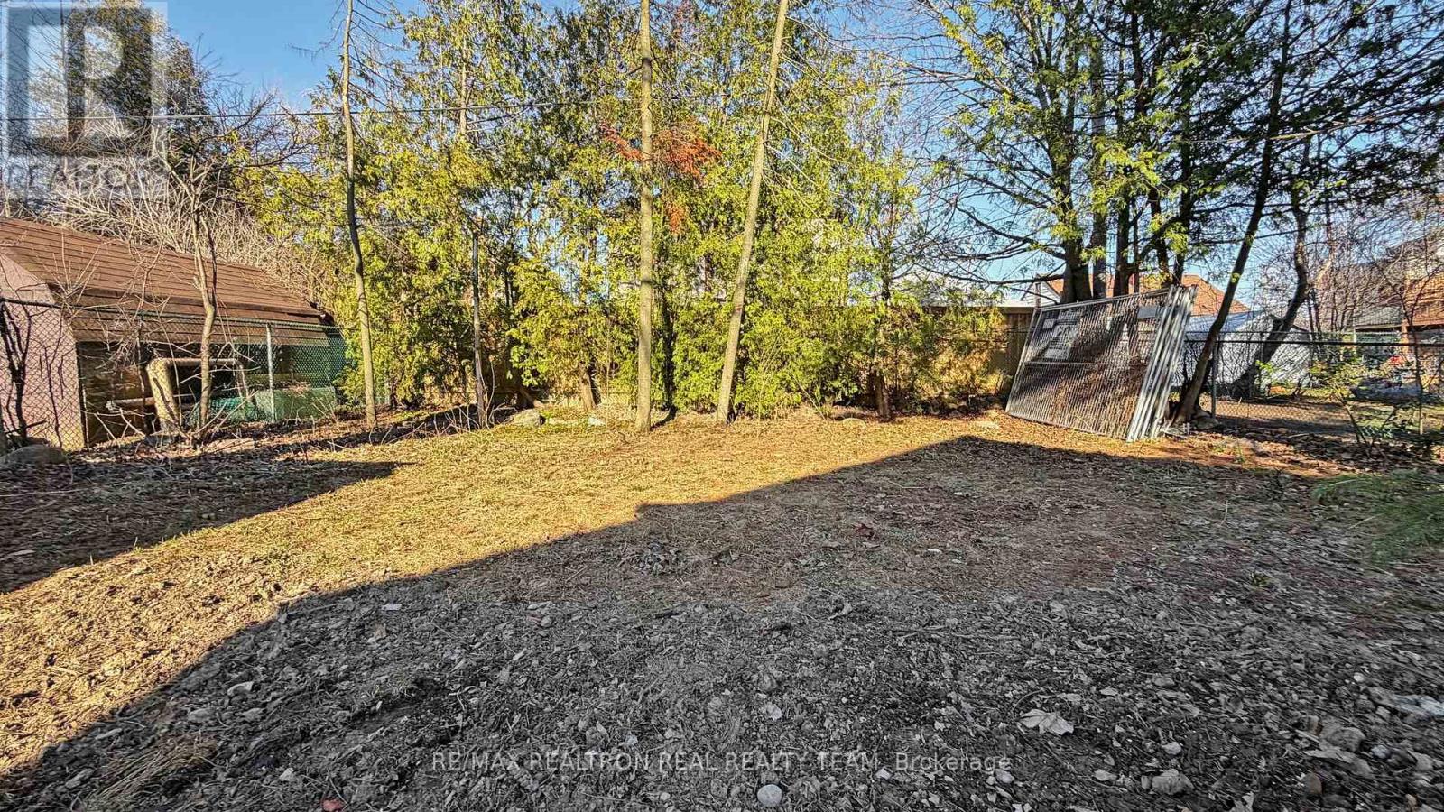 23 Marsh Road, Toronto, Ontario  M1K 1Y6 - Photo 45 - E13003778