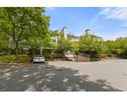 405 13680 84 AVENUE, Surrey, British Columbia