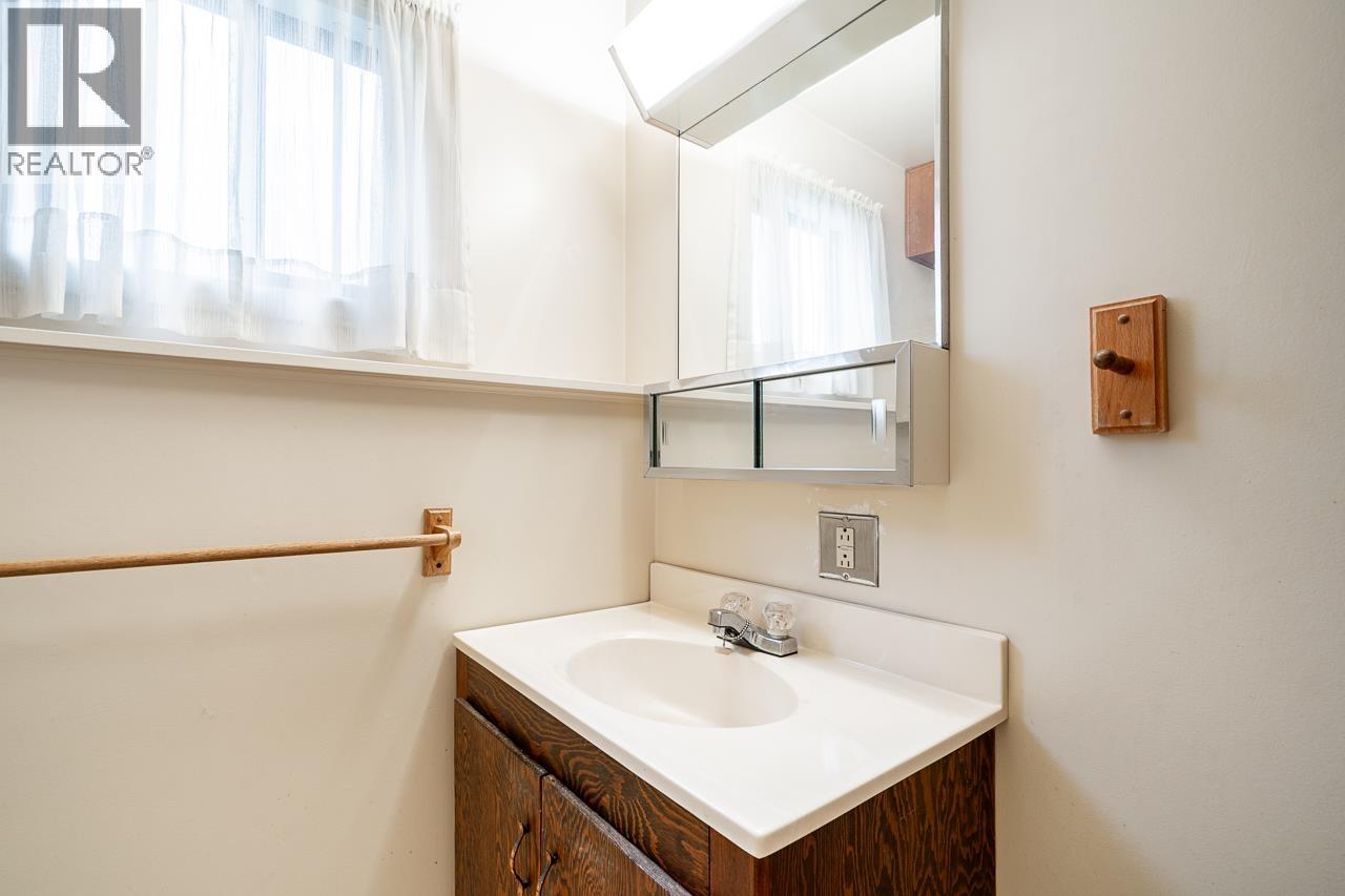 2976 E 15th Avenue, Vancouver, British Columbia V5M 2K6 - Photo 18 - R3111975