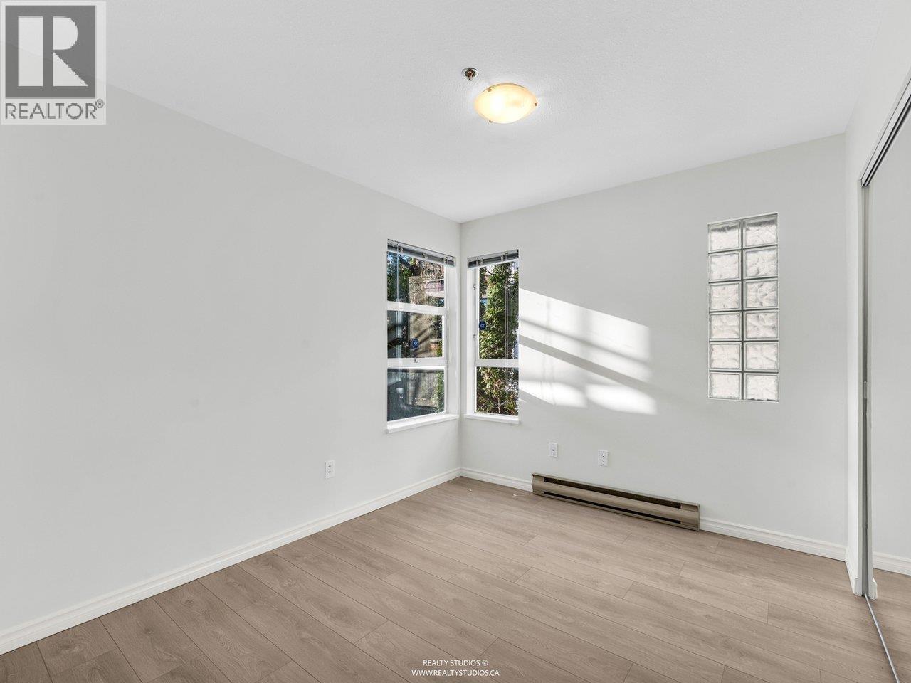 202 966 W 14th Avenue, Vancouver, British Columbia  V5Z 1R4 - Photo 25 - R3112091