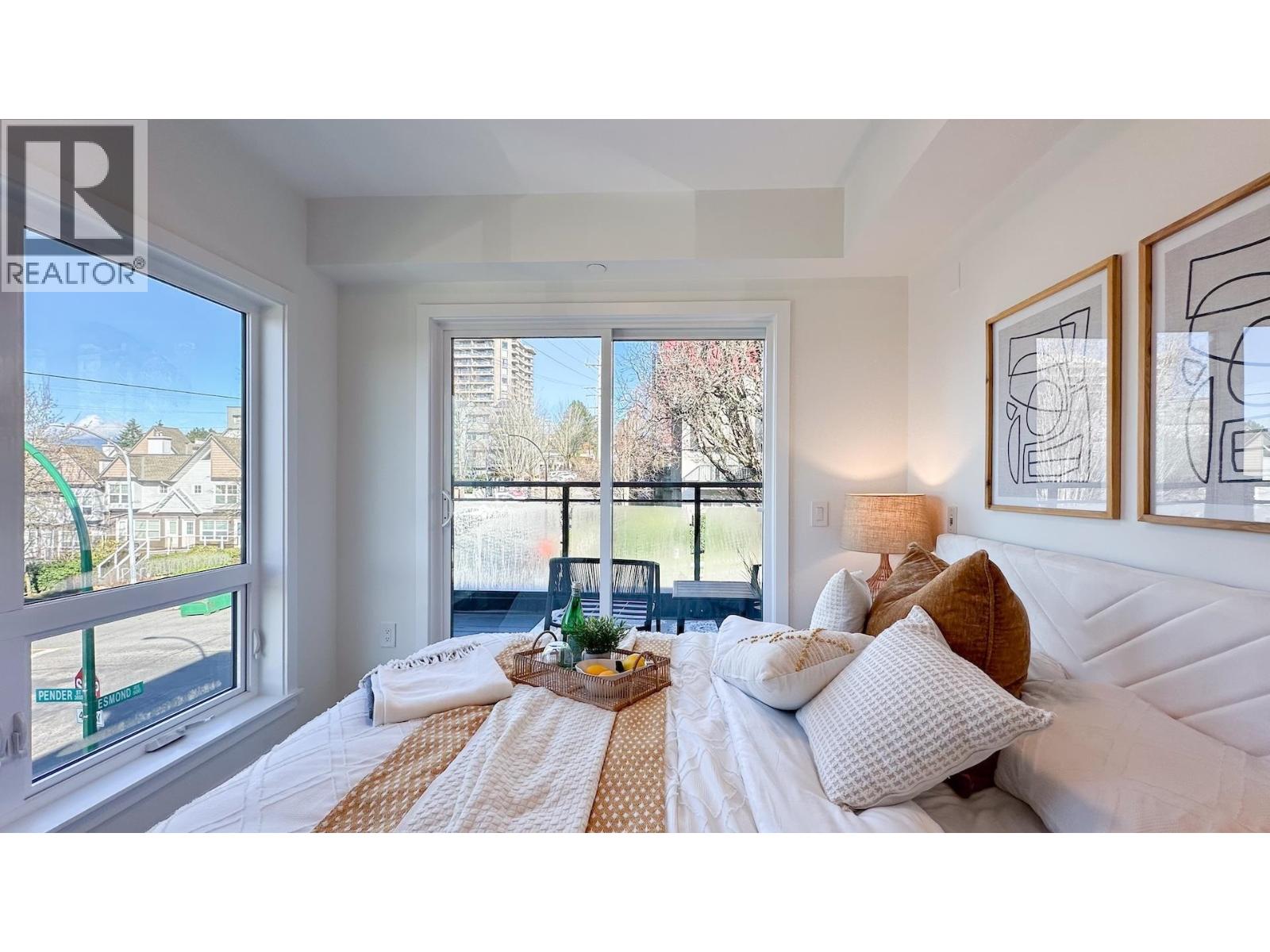 3 3800 Pender Street, Burnaby, British Columbia  V5C 2L5 - Photo 8 - R3112129