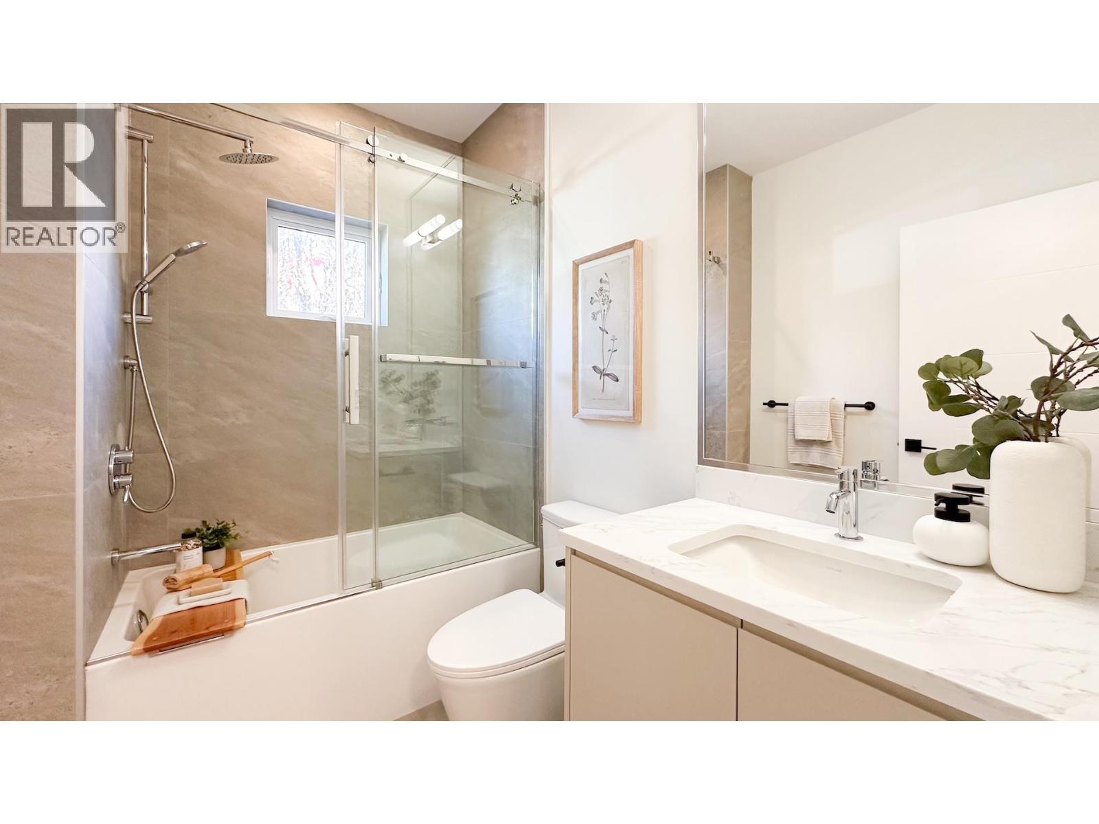 3 3800 Pender Street, Burnaby, British Columbia  V5C 2L5 - Photo 9 - R3112129