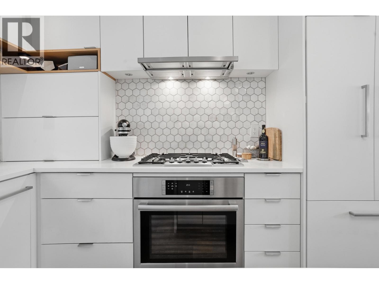 73 E 27th Avenue, Vancouver, British Columbia  V5V 2K3 - Photo 7 - R3112131